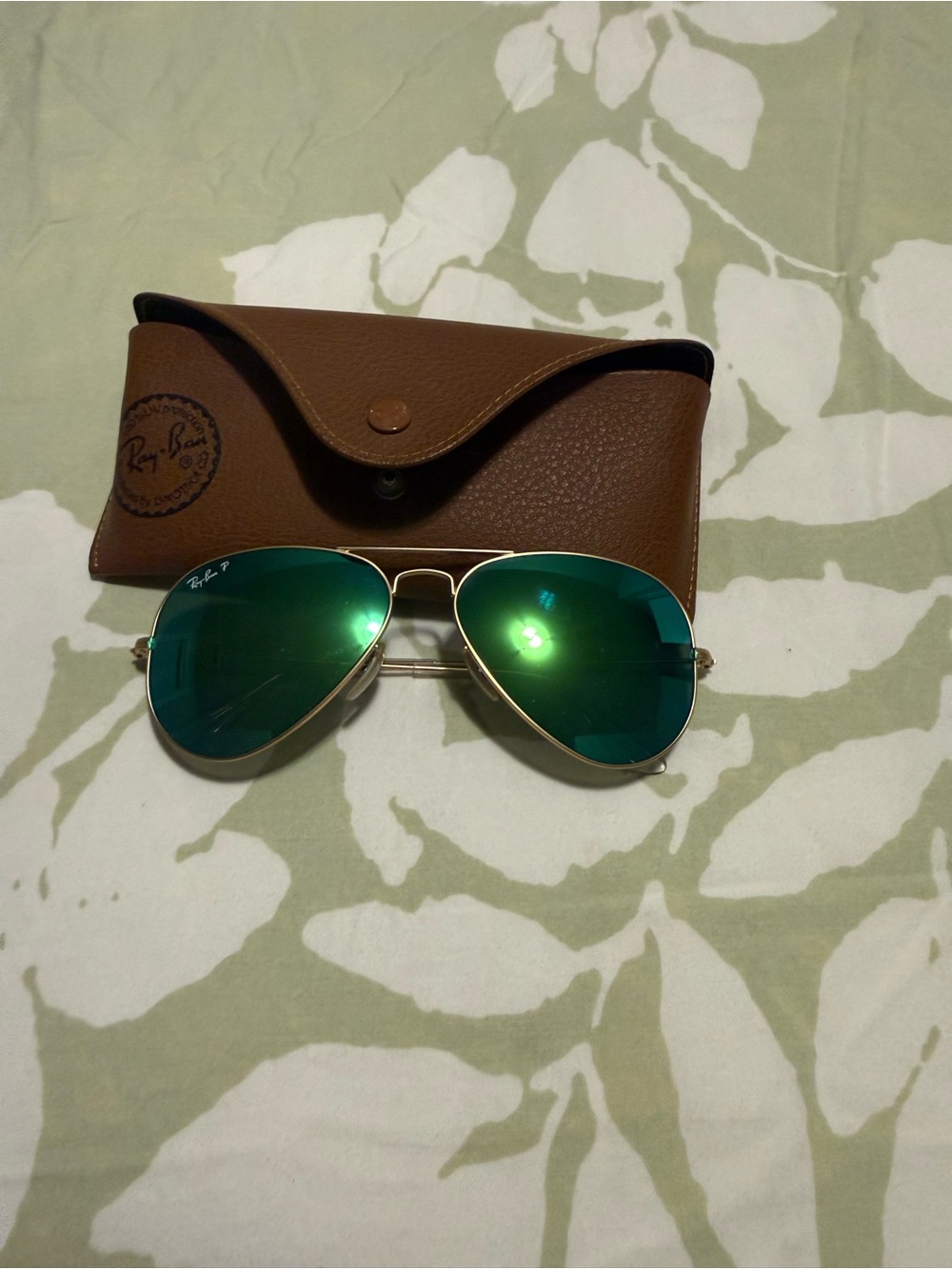 Ray-Ban Gold Frame Sunglasses with Green Mirrored Lenses *Polarized*